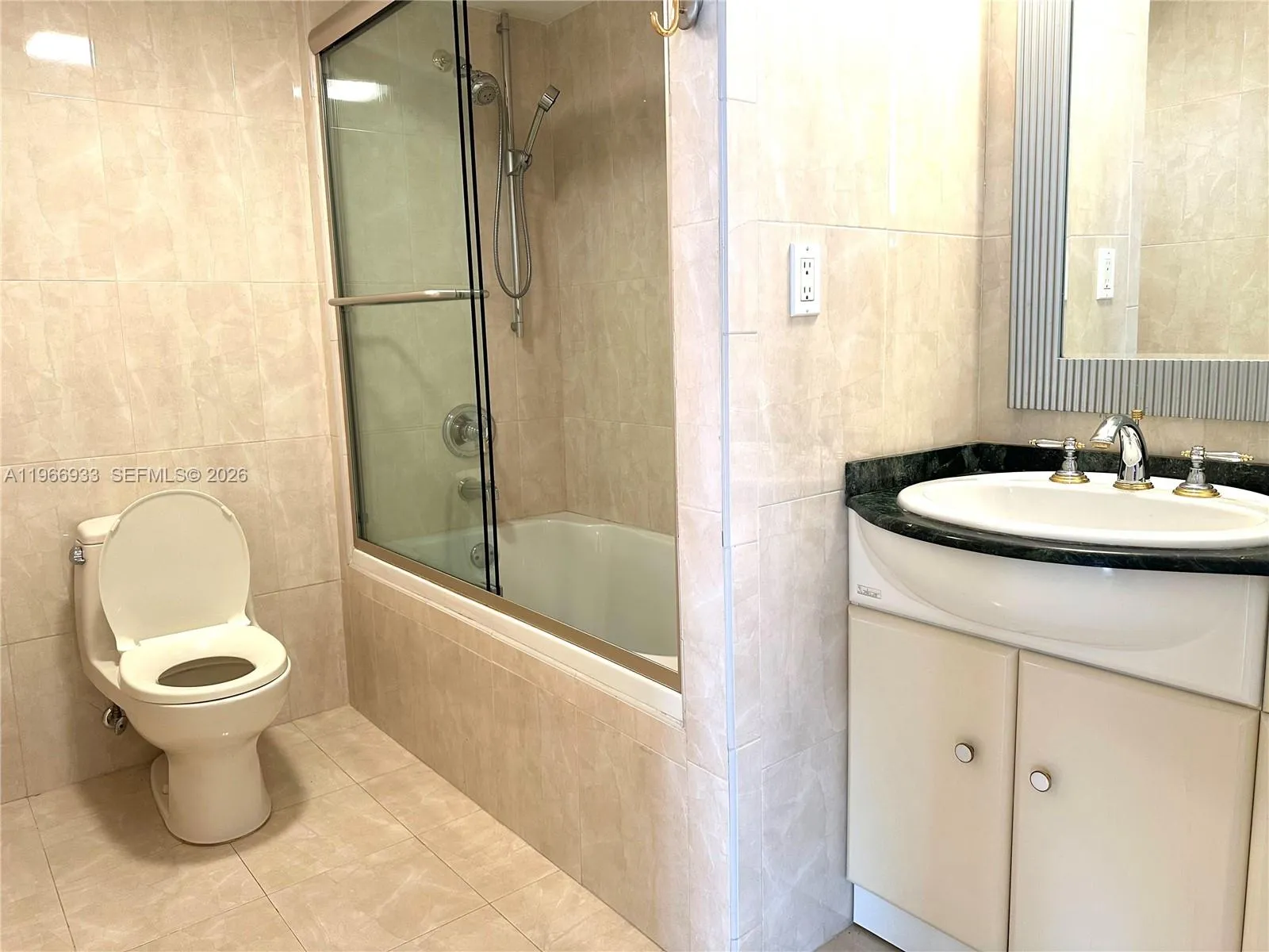 210 174th St 2411, Sunny Isles Beach, Florida 3316, Sunny Isles Beach, Florida 33160, 2 Bedrooms Bedrooms, ,2 BathroomsBathrooms,Residential,For Sale,210 174th St 2411, Sunny Isles Beach, Florida 3316,A11966933