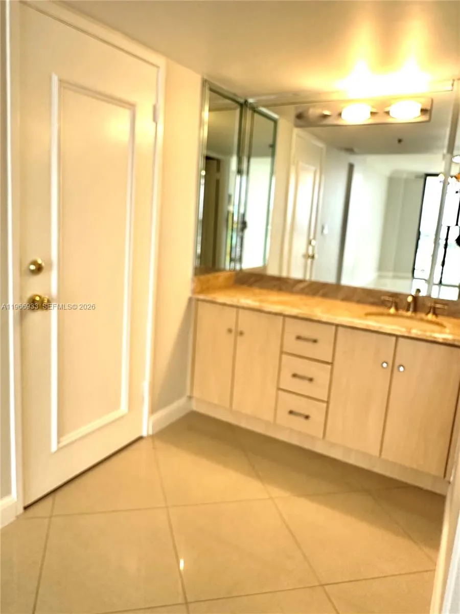 210 174th St 2411, Sunny Isles Beach, Florida 3316, Sunny Isles Beach, Florida 33160, 2 Bedrooms Bedrooms, ,2 BathroomsBathrooms,Residential,For Sale,210 174th St 2411, Sunny Isles Beach, Florida 3316,A11966933