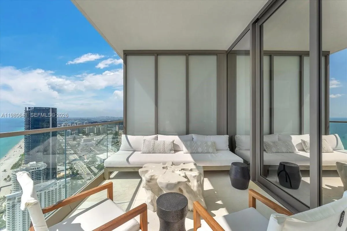 18975 Collins Ave 5302+cabana 6, Sunny Isles Beach, Sunny Isles Beach, Florida 33160, 4 Bedrooms Bedrooms, ,4 BathroomsBathrooms,Residential Lease,For Rent,18975 Collins Ave 5302+cabana 6, Sunny Isles Beach,A11980641