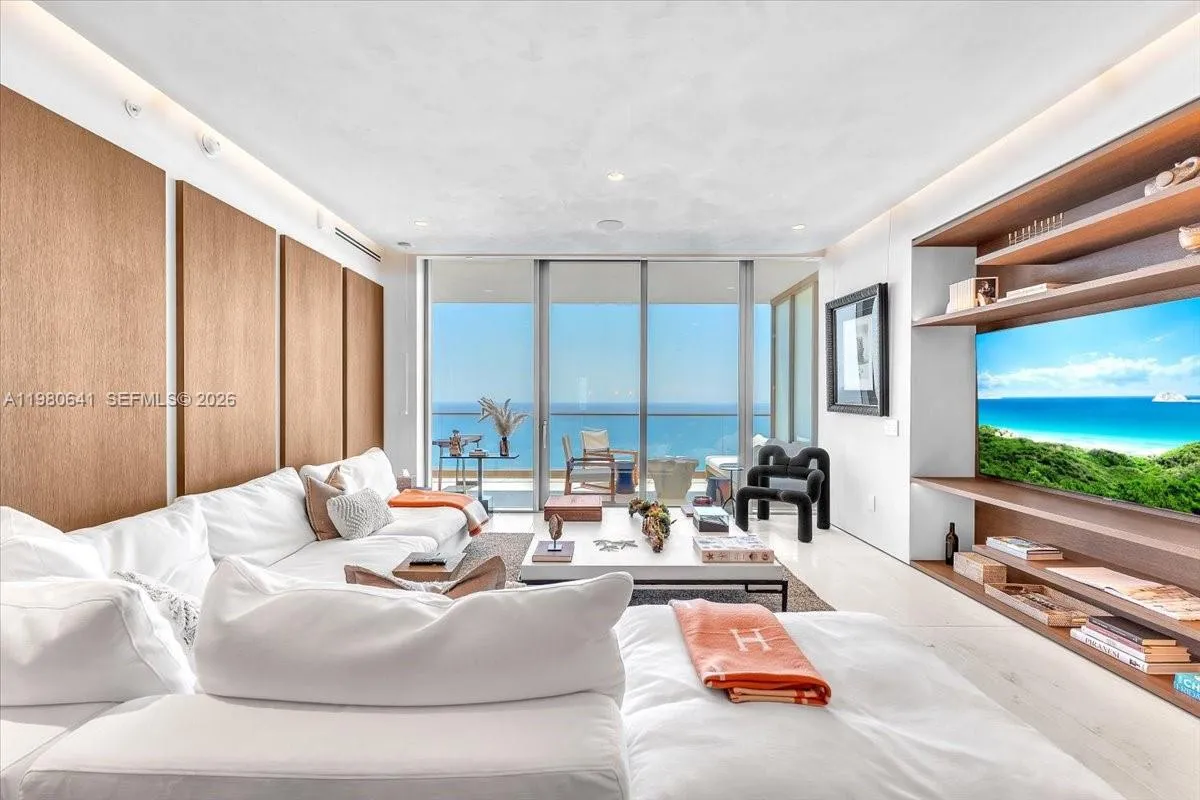 18975 Collins Ave 5302+cabana 6, Sunny Isles Beach, Sunny Isles Beach, Florida 33160, 4 Bedrooms Bedrooms, ,4 BathroomsBathrooms,Residential Lease,For Rent,18975 Collins Ave 5302+cabana 6, Sunny Isles Beach,A11980641