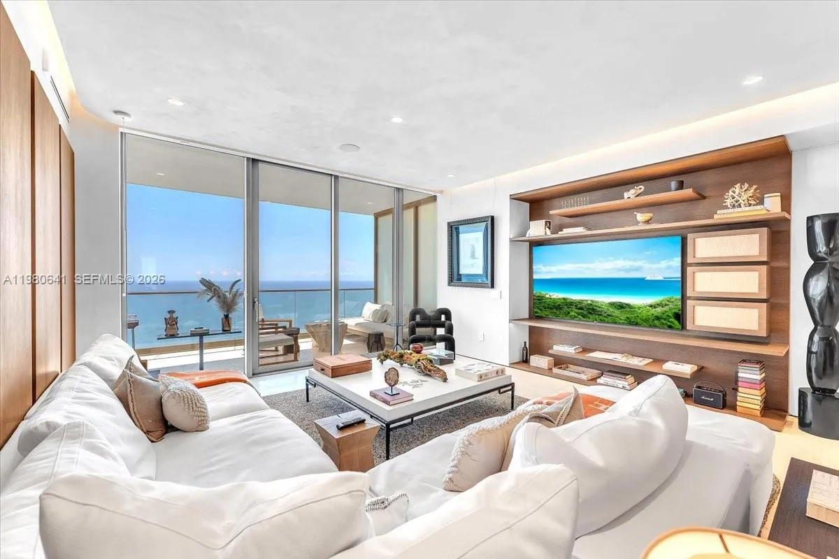 18975 Collins Ave 5302+cabana 6, Sunny Isles Beach, Sunny Isles Beach, Florida 33160, 4 Bedrooms Bedrooms, ,4 BathroomsBathrooms,Residential Lease,For Rent,18975 Collins Ave 5302+cabana 6, Sunny Isles Beach,A11980641