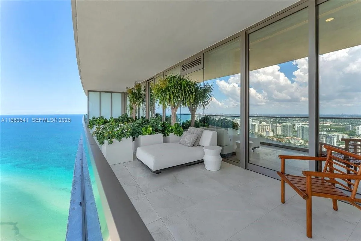 18975 Collins Ave 5302+cabana 6, Sunny Isles Beach, Sunny Isles Beach, Florida 33160, 4 Bedrooms Bedrooms, ,4 BathroomsBathrooms,Residential Lease,For Rent,18975 Collins Ave 5302+cabana 6, Sunny Isles Beach,A11980641