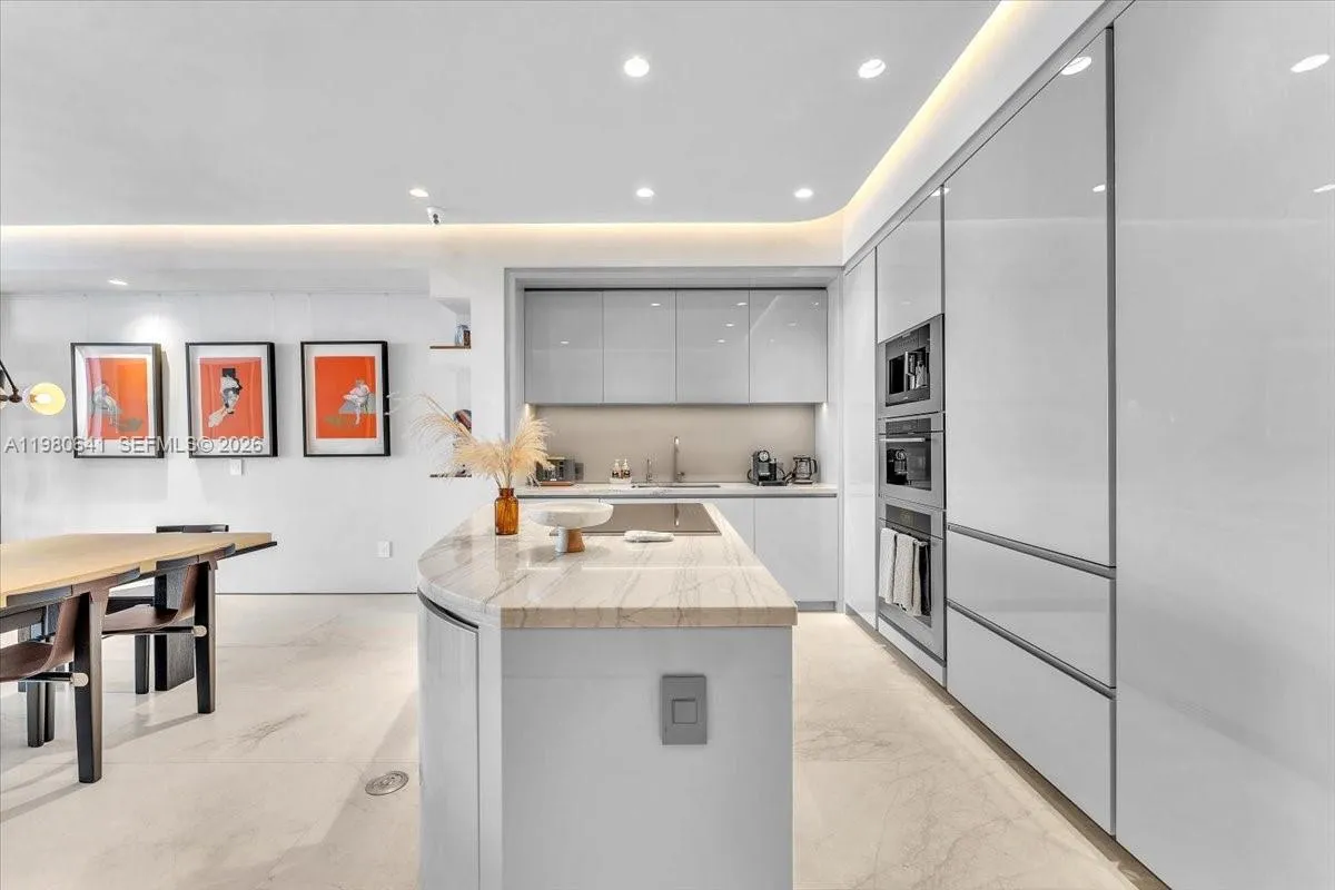 18975 Collins Ave 5302+cabana 6, Sunny Isles Beach, Sunny Isles Beach, Florida 33160, 4 Bedrooms Bedrooms, ,4 BathroomsBathrooms,Residential Lease,For Rent,18975 Collins Ave 5302+cabana 6, Sunny Isles Beach,A11980641