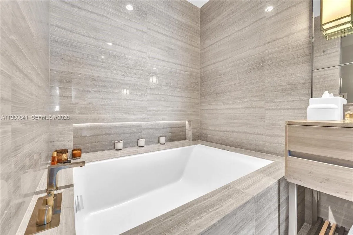 18975 Collins Ave 5302+cabana 6, Sunny Isles Beach, Sunny Isles Beach, Florida 33160, 4 Bedrooms Bedrooms, ,4 BathroomsBathrooms,Residential Lease,For Rent,18975 Collins Ave 5302+cabana 6, Sunny Isles Beach,A11980641