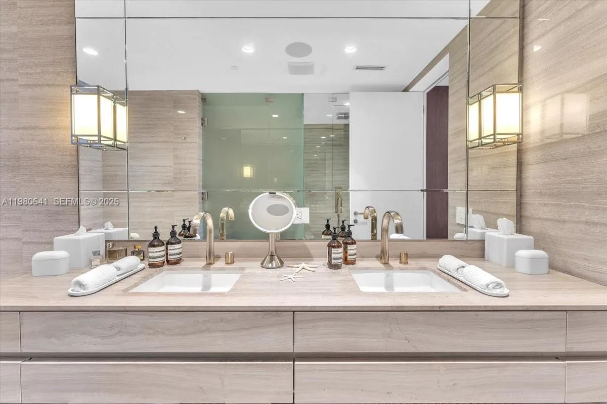 18975 Collins Ave 5302+cabana 6, Sunny Isles Beach, Sunny Isles Beach, Florida 33160, 4 Bedrooms Bedrooms, ,4 BathroomsBathrooms,Residential Lease,For Rent,18975 Collins Ave 5302+cabana 6, Sunny Isles Beach,A11980641