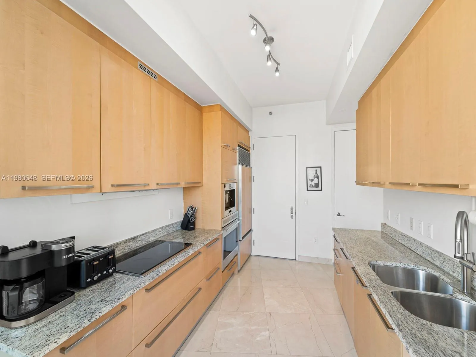 15901 Collins Ave 405, Sunny Isles Beach, Florida, Sunny Isles Beach, Florida 33160, 2 Bedrooms Bedrooms, ,2 BathroomsBathrooms,Residential Lease,For Rent,15901 Collins Ave 405, Sunny Isles Beach, Florida ,A11980648