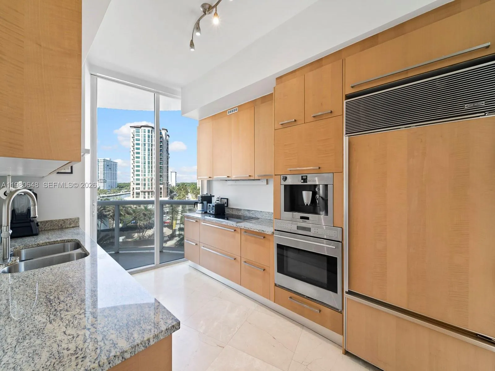 15901 Collins Ave 405, Sunny Isles Beach, Florida, Sunny Isles Beach, Florida 33160, 2 Bedrooms Bedrooms, ,2 BathroomsBathrooms,Residential Lease,For Rent,15901 Collins Ave 405, Sunny Isles Beach, Florida ,A11980648