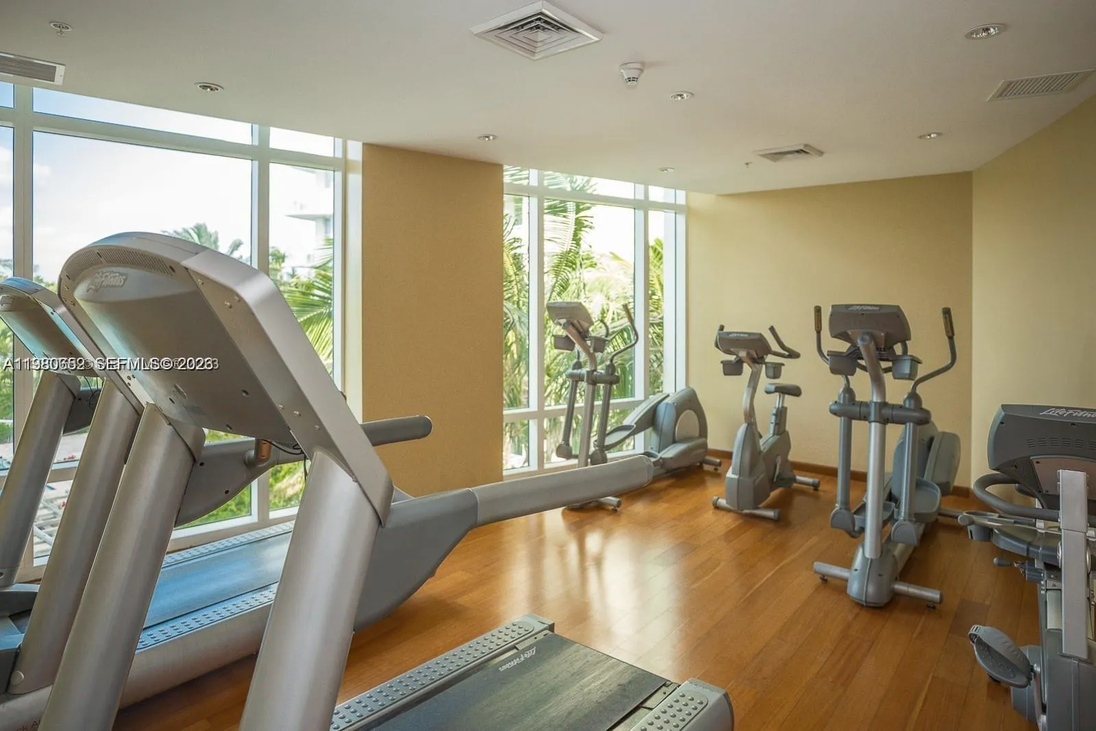 1755 E Hallandale Beach Blvd 1106e, Hallandale Bea, Hallandale Beach, Florida 33009, 2 Bedrooms Bedrooms, ,2 BathroomsBathrooms,Residential Lease,For Rent,1755 E Hallandale Beach Blvd 1106e, Hallandale Bea,A11980652