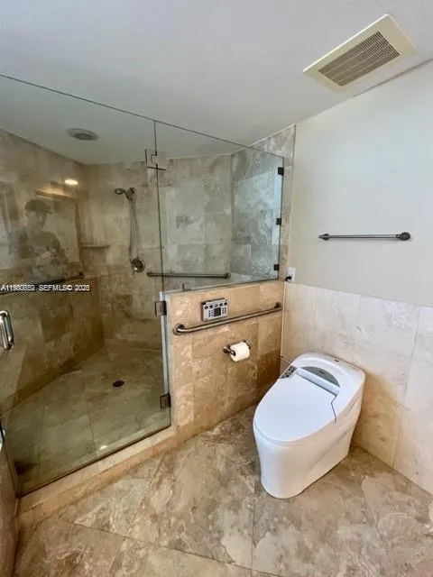 1755 E Hallandale Beach Blvd 1106e, Hallandale Bea, Hallandale Beach, Florida 33009, 2 Bedrooms Bedrooms, ,2 BathroomsBathrooms,Residential Lease,For Rent,1755 E Hallandale Beach Blvd 1106e, Hallandale Bea,A11980652
