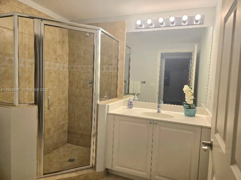 888 S Douglas Rd 1114, Coral Gables, Florida 33134, Coral Gables, Florida 33134, 2 Bedrooms Bedrooms, ,2 BathroomsBathrooms,Residential Lease,For Rent,888 S Douglas Rd 1114, Coral Gables, Florida 33134,A11980597