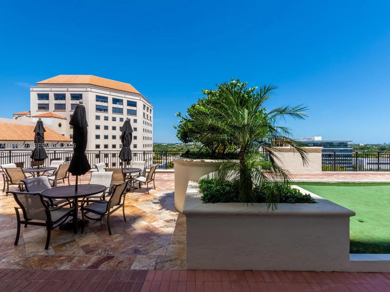 888 S Douglas Rd 1114, Coral Gables, Florida 33134, Coral Gables, Florida 33134, 2 Bedrooms Bedrooms, ,2 BathroomsBathrooms,Residential Lease,For Rent,888 S Douglas Rd 1114, Coral Gables, Florida 33134,A11980597