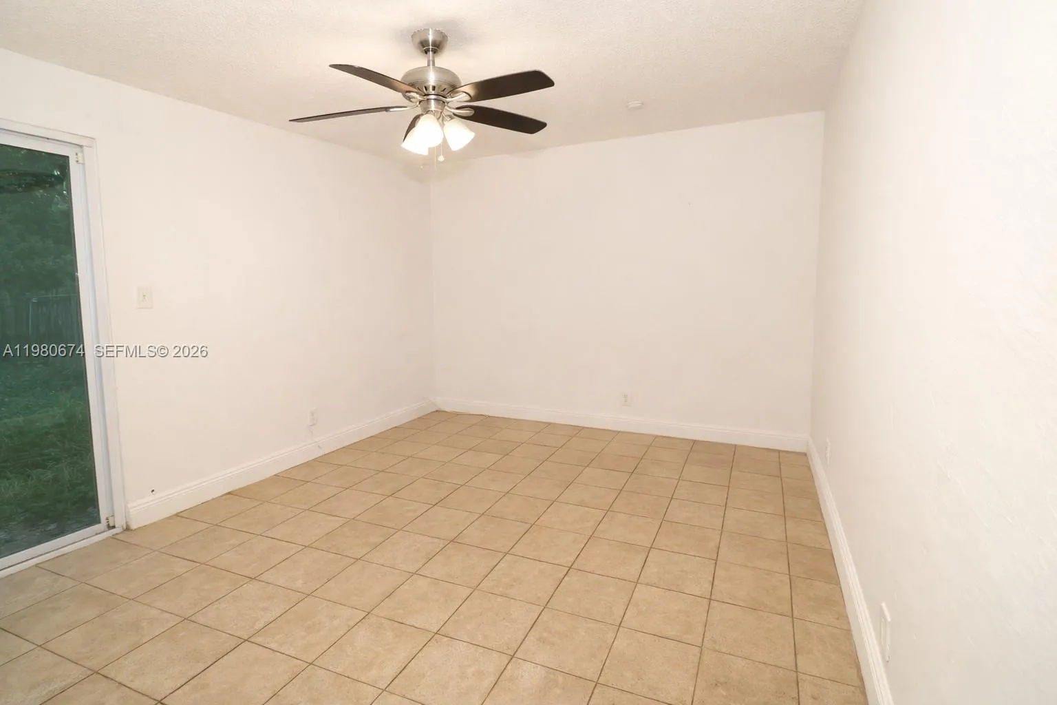 2203 Nw 55th Ter, Lauderhill, Florida 33313, Lauderhill, Florida 33313, 2 Bedrooms Bedrooms, ,2 BathroomsBathrooms,Residential Lease,For Rent,2203 Nw 55th Ter, Lauderhill, Florida 33313,A11980674