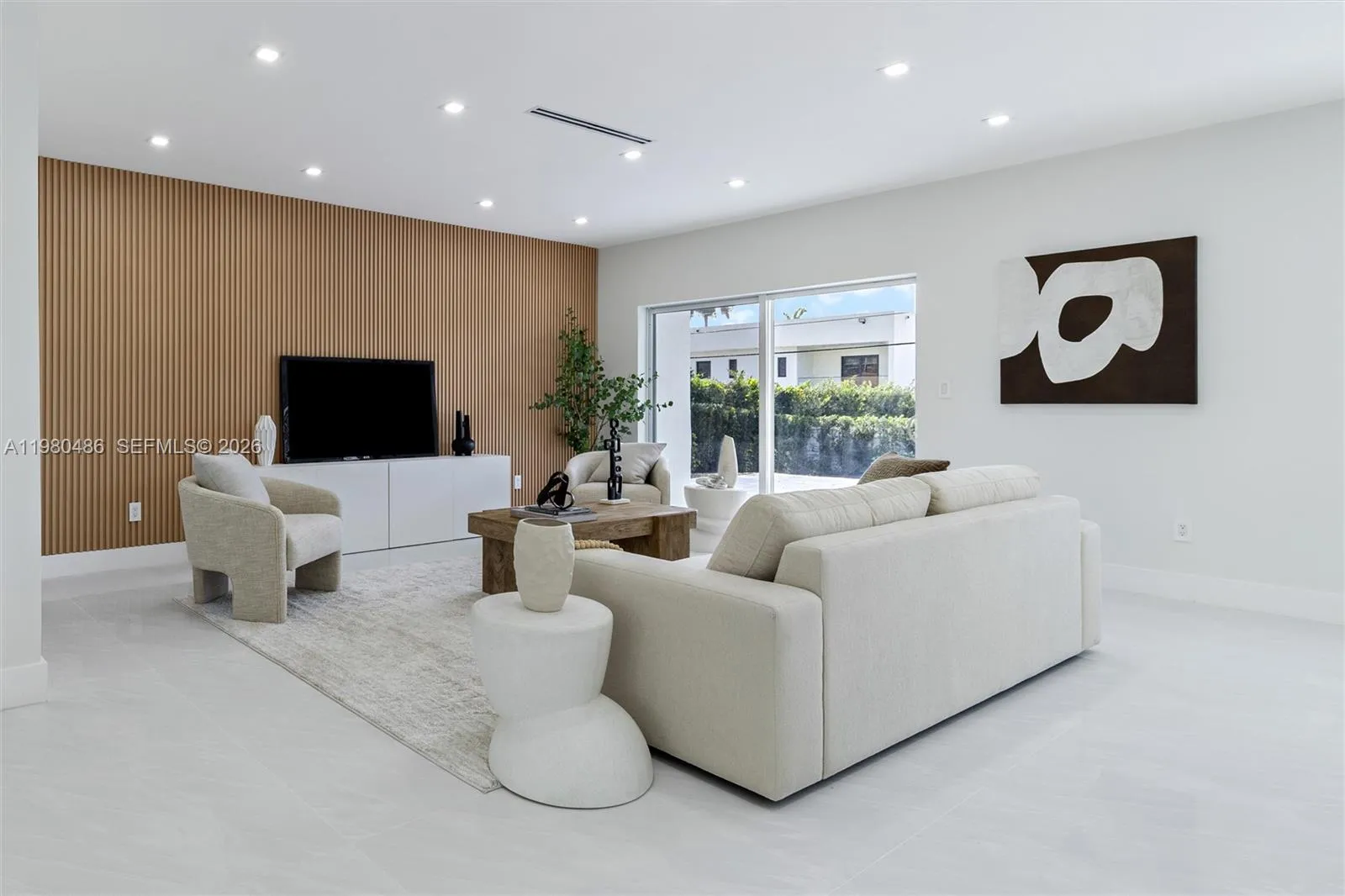 1840 Ne 199th St, Miami, Florida 33179, Miami, Florida 33179, 5 Bedrooms Bedrooms, ,5 BathroomsBathrooms,Residential,For Sale,1840 Ne 199th St, Miami, Florida 33179,A11980486