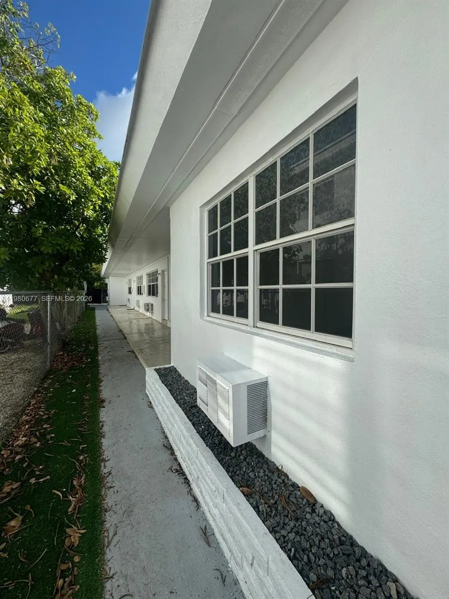 Miami Beach, Florida 33141, ,Residential Income,For Sale,A11980677