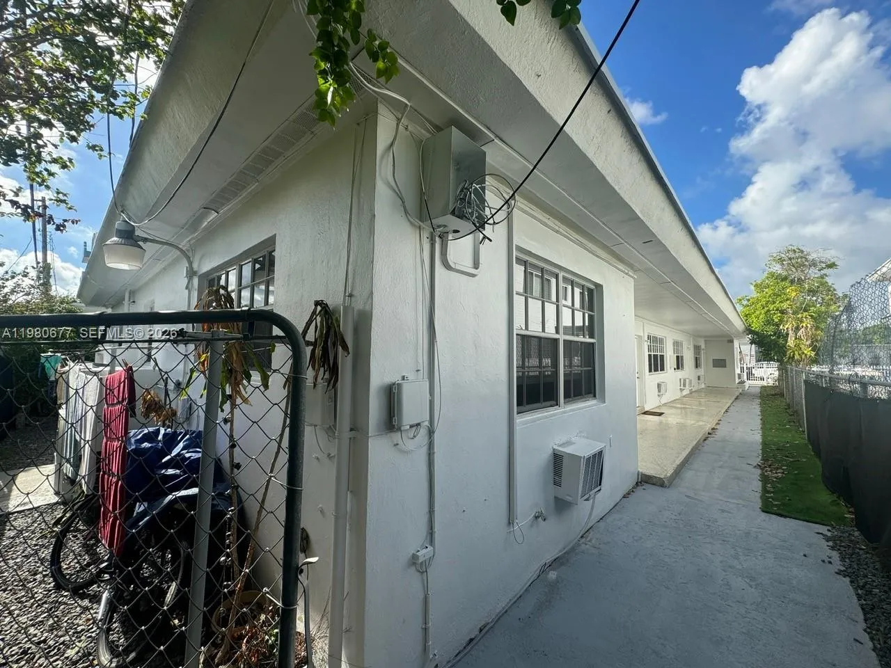 Miami Beach, Florida 33141, ,Residential Income,For Sale,A11980677