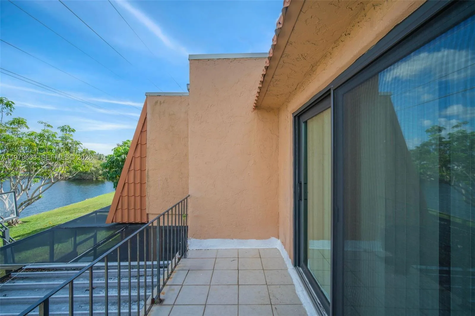 1451 Nw 92nd Ave 191, Pembroke Pines, Florida 3302, Pembroke Pines, Florida 33024, 4 Bedrooms Bedrooms, ,3 BathroomsBathrooms,Residential,For Sale,1451 Nw 92nd Ave 191, Pembroke Pines, Florida 3302,A11979663