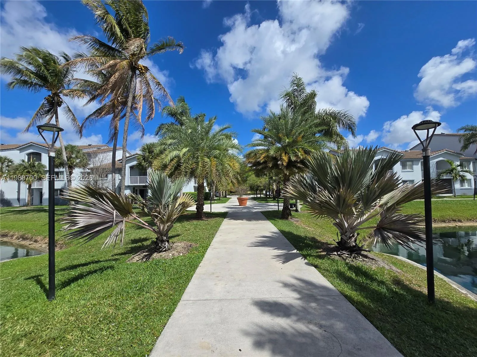 2620 S University Dr 109, Davie, Florida 33328, Davie, Florida 33328, 3 Bedrooms Bedrooms, ,2 BathroomsBathrooms,Residential Lease,For Rent,2620 S University Dr 109, Davie, Florida 33328,A11980700