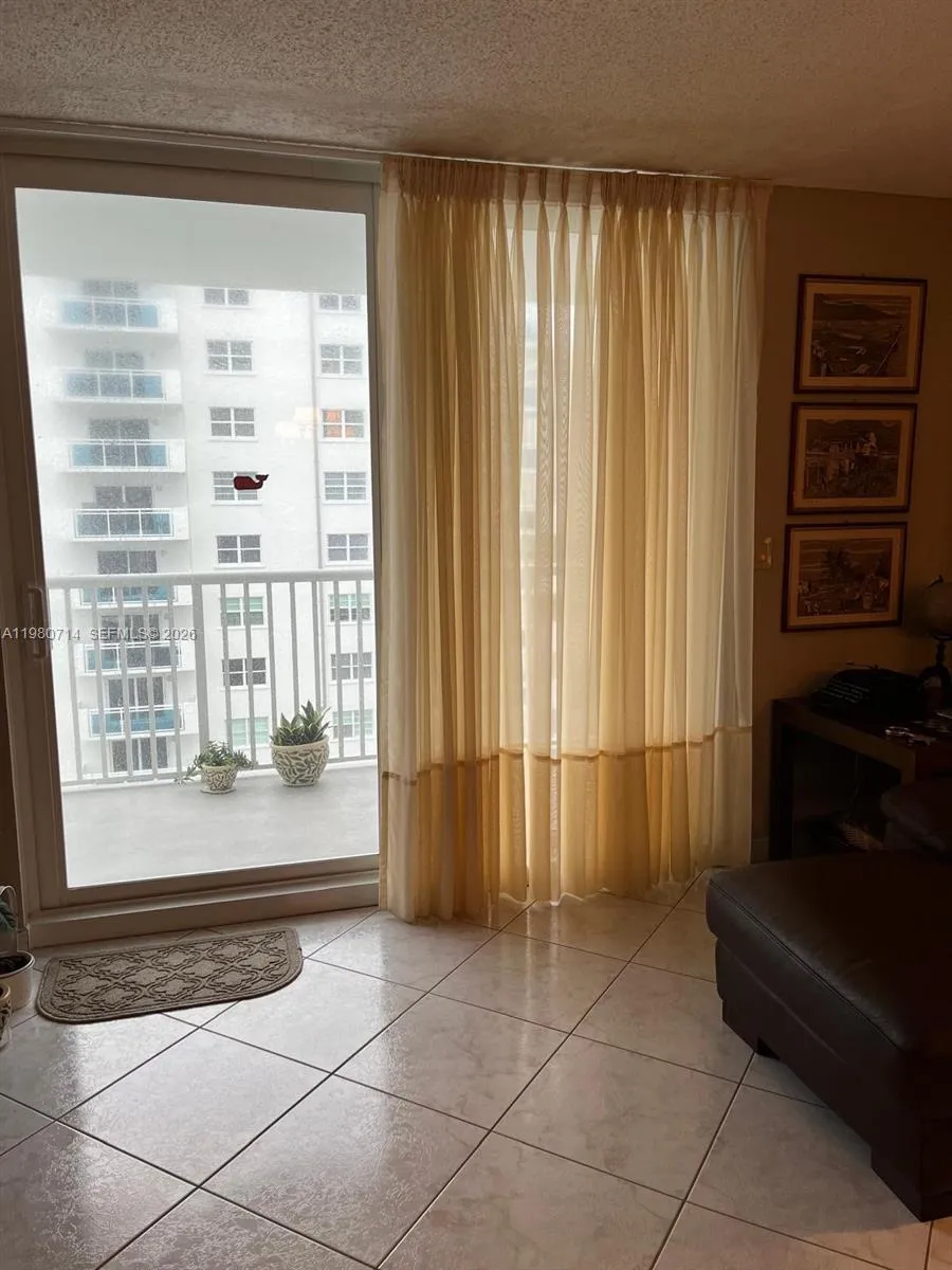 1601 S Ocean Dr 605, Hollywood, Florida 33019, Hollywood, Florida 33019, 2 Bedrooms Bedrooms, ,2 BathroomsBathrooms,Residential,For Sale,1601 S Ocean Dr 605, Hollywood, Florida 33019,A11980714