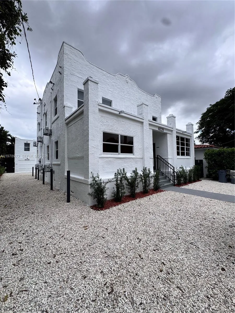 4028 Sw 11th St, Miami, Florida 33134, Miami, Florida 33134, ,Residential Income,For Sale,4028 Sw 11th St, Miami, Florida 33134,A11978972