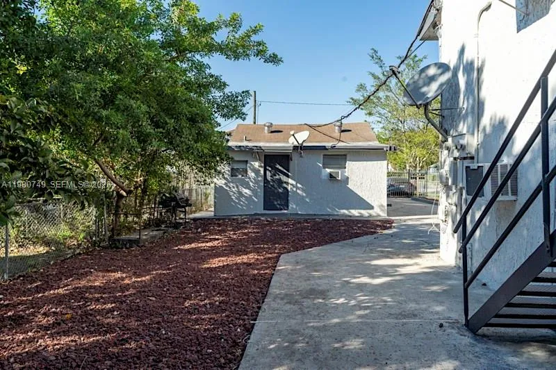 2378 Nw 60th St, Miami, Florida 33142, Miami, Florida 33142, ,Residential Income,For Sale,2378 Nw 60th St, Miami, Florida 33142,A11980749