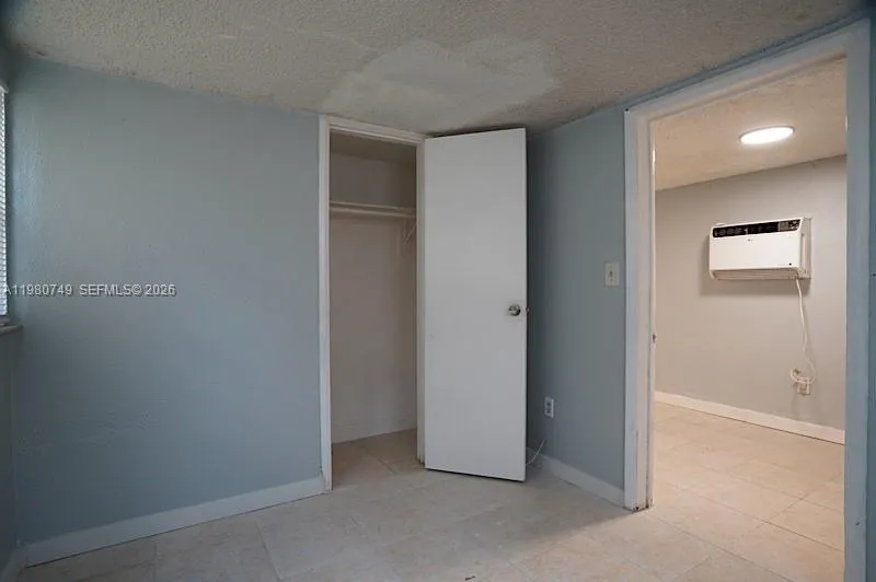 2378 Nw 60th St, Miami, Florida 33142, Miami, Florida 33142, ,Residential Income,For Sale,2378 Nw 60th St, Miami, Florida 33142,A11980749