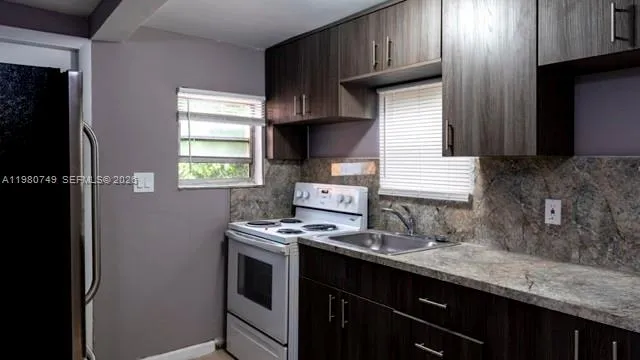 2378 Nw 60th St, Miami, Florida 33142, Miami, Florida 33142, ,Residential Income,For Sale,2378 Nw 60th St, Miami, Florida 33142,A11980749
