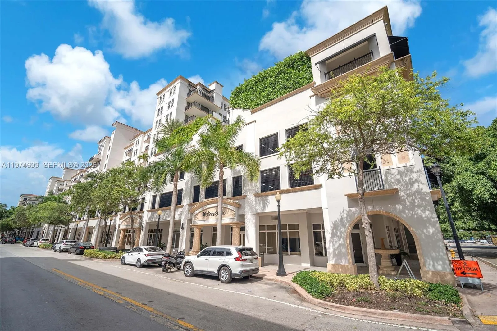 4100 Salzedo St 519, Coral Gables, Florida 33146, Coral Gables, Florida 33146, 2 Bedrooms Bedrooms, ,2 BathroomsBathrooms,Residential,For Sale,4100 Salzedo St 519, Coral Gables, Florida 33146,A11974699