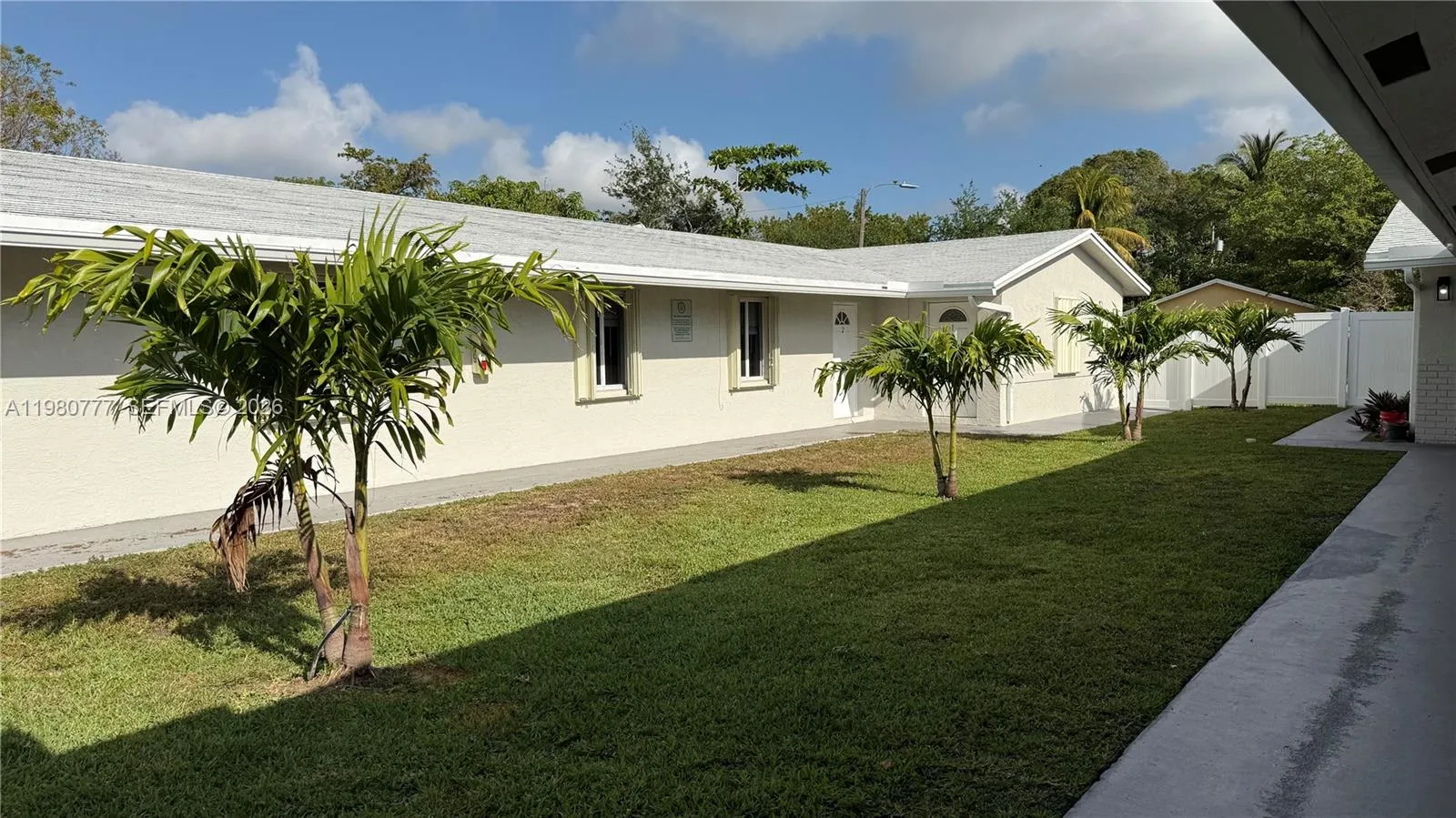 216 Nw 12th St, Pompano Beach, Florida 33060, Pompano Beach, Florida 33060, ,Residential Income,For Sale,216 Nw 12th St, Pompano Beach, Florida 33060,A11980777