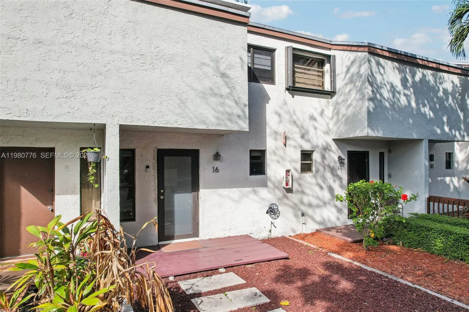 1901 Nw S River Dr 16b, Miami, Florida 33125, Miami, Florida 33125, 2 Bedrooms Bedrooms, ,1 BathroomBathrooms,Residential,For Sale,1901 Nw S River Dr 16b, Miami, Florida 33125,A11980776