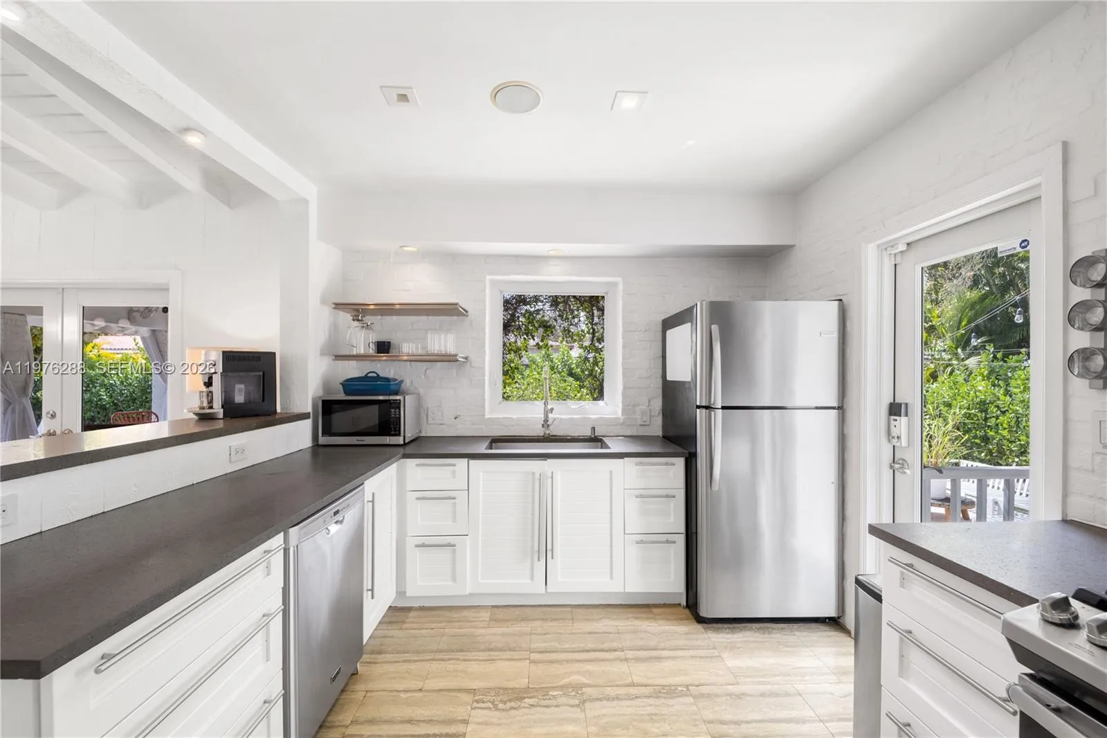 1098 Ne 99th St, Miami Shores, Florida 33138, Miami Shores, Florida 33138, 3 Bedrooms Bedrooms, ,2 BathroomsBathrooms,Residential,For Sale,1098 Ne 99th St, Miami Shores, Florida 33138,A11976288
