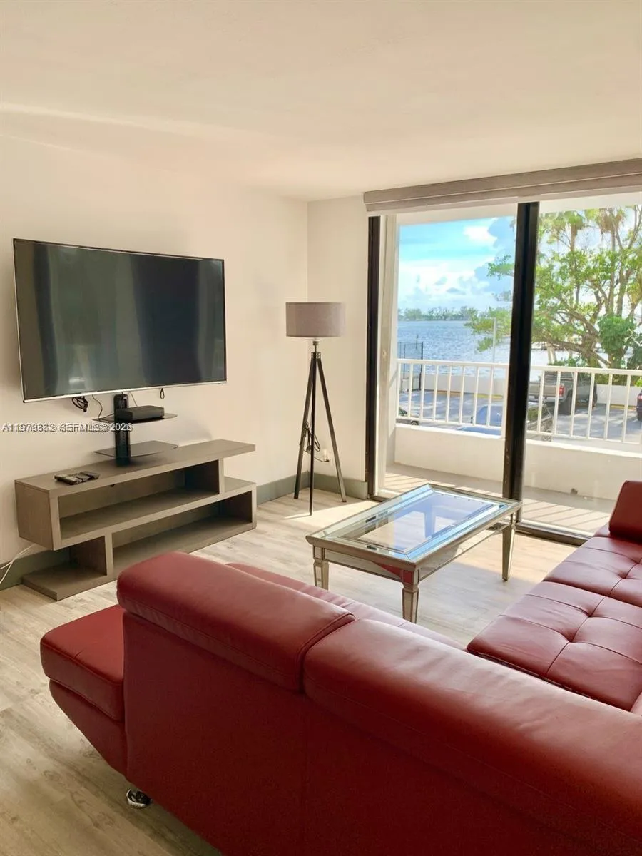 200 Se 15th Rd 3j, Miami, Florida 33129, Miami, Florida 33129, 2 Bedrooms Bedrooms, ,2 BathroomsBathrooms,Residential Lease,For Rent,200 Se 15th Rd 3j, Miami, Florida 33129,A11979382 200 Se 15th Rd 3j, Miami, Florida 33129, Miami, Florida 33129, 2 Bedrooms Bedrooms, ,2 BathroomsBathrooms,Residential Lease,For Rent,200 Se 15th Rd 3j, Miami, Florida 33129,A11979382
