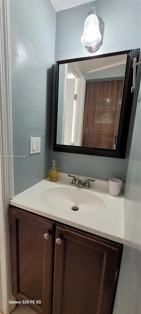 Davie, Florida 33314, Davie, Florida 33314, 2 Bedrooms Bedrooms, ,2 BathroomsBathrooms,Residential,For Sale, Davie, Florida 33314,A11971419