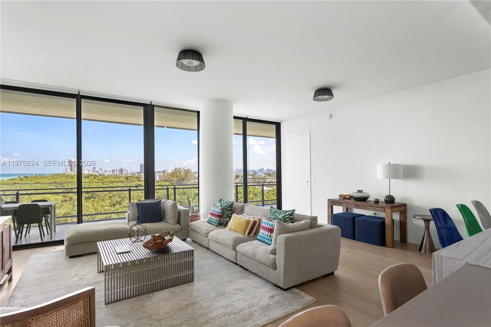 8701 Collins Ave 604, Miami Beach, Florida 33154, Miami Beach, Florida 33154, 2 Bedrooms Bedrooms, ,2 BathroomsBathrooms,Residential Lease,For Rent,8701 Collins Ave 604, Miami Beach, Florida 33154,A11976624