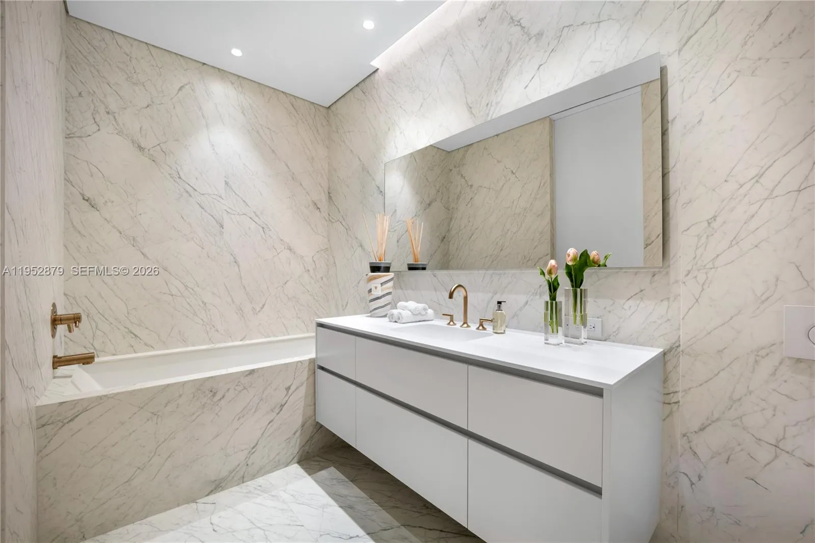 10203 Collins Ave 2701, Bal Harbour, Florida 33154, Bal Harbour, Florida 33154, 5 Bedrooms Bedrooms, ,5 BathroomsBathrooms,Residential,For Sale,10203 Collins Ave 2701, Bal Harbour, Florida 33154,A11952879