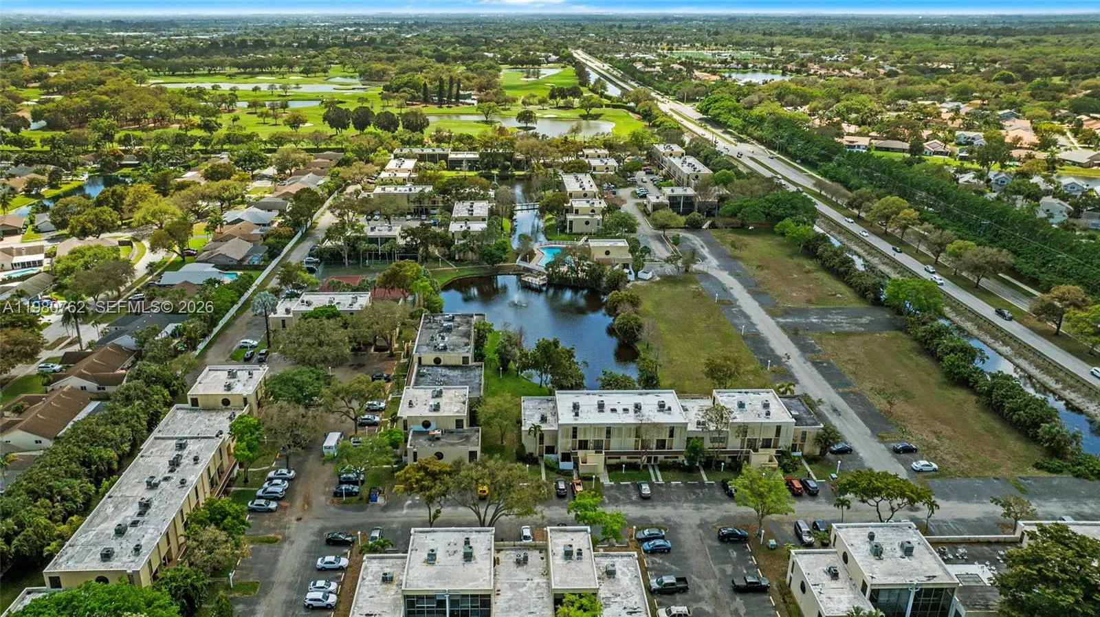 2800 Sw 87th Ave 1111, Davie, Florida 33328, Davie, Florida 33328, 2 Bedrooms Bedrooms, ,2 BathroomsBathrooms,Residential,For Sale,2800 Sw 87th Ave 1111, Davie, Florida 33328,A11980762