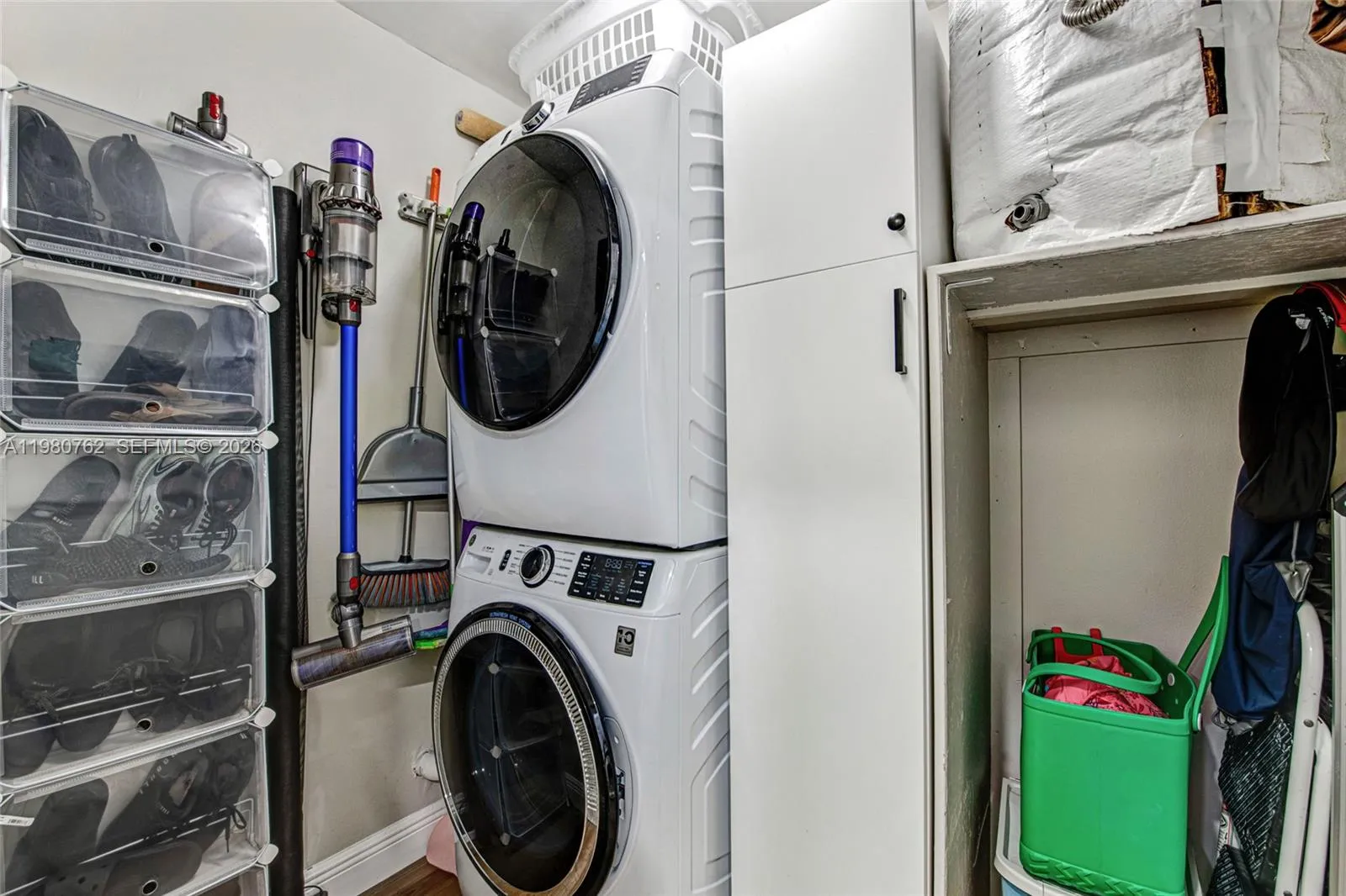 2800 Sw 87th Ave 1111, Davie, Florida 33328, Davie, Florida 33328, 2 Bedrooms Bedrooms, ,2 BathroomsBathrooms,Residential,For Sale,2800 Sw 87th Ave 1111, Davie, Florida 33328,A11980762