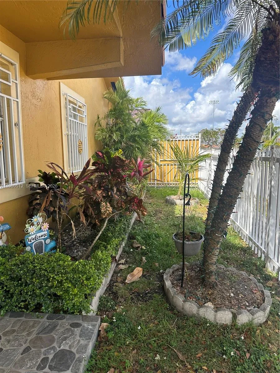 2501 W 73rd Pl, Hialeah, Florida 33016, Hialeah, Florida 33016, 3 Bedrooms Bedrooms, ,2 BathroomsBathrooms,Residential,For Sale,2501 W 73rd Pl, Hialeah, Florida 33016,A11980512