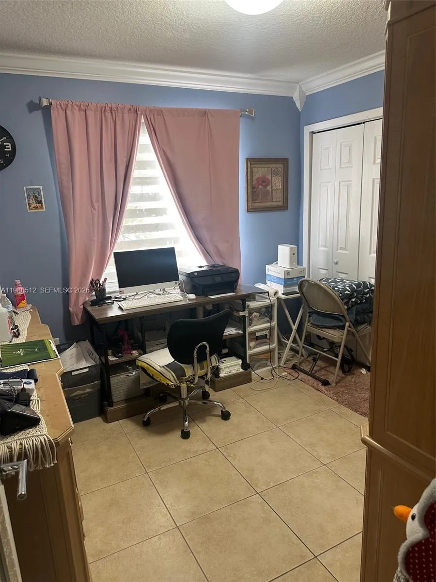 2501 W 73rd Pl, Hialeah, Florida 33016, Hialeah, Florida 33016, 3 Bedrooms Bedrooms, ,2 BathroomsBathrooms,Residential,For Sale,2501 W 73rd Pl, Hialeah, Florida 33016,A11980512