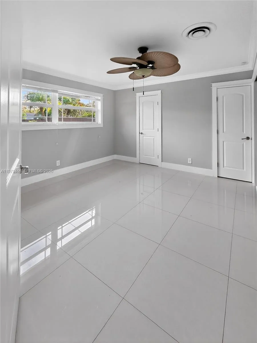 3608 Cleveland St, Hollywood, Florida 33021, Hollywood, Florida 33021, 3 Bedrooms Bedrooms, ,2 BathroomsBathrooms,Residential Lease,For Rent,3608 Cleveland St, Hollywood, Florida 33021,A11979465