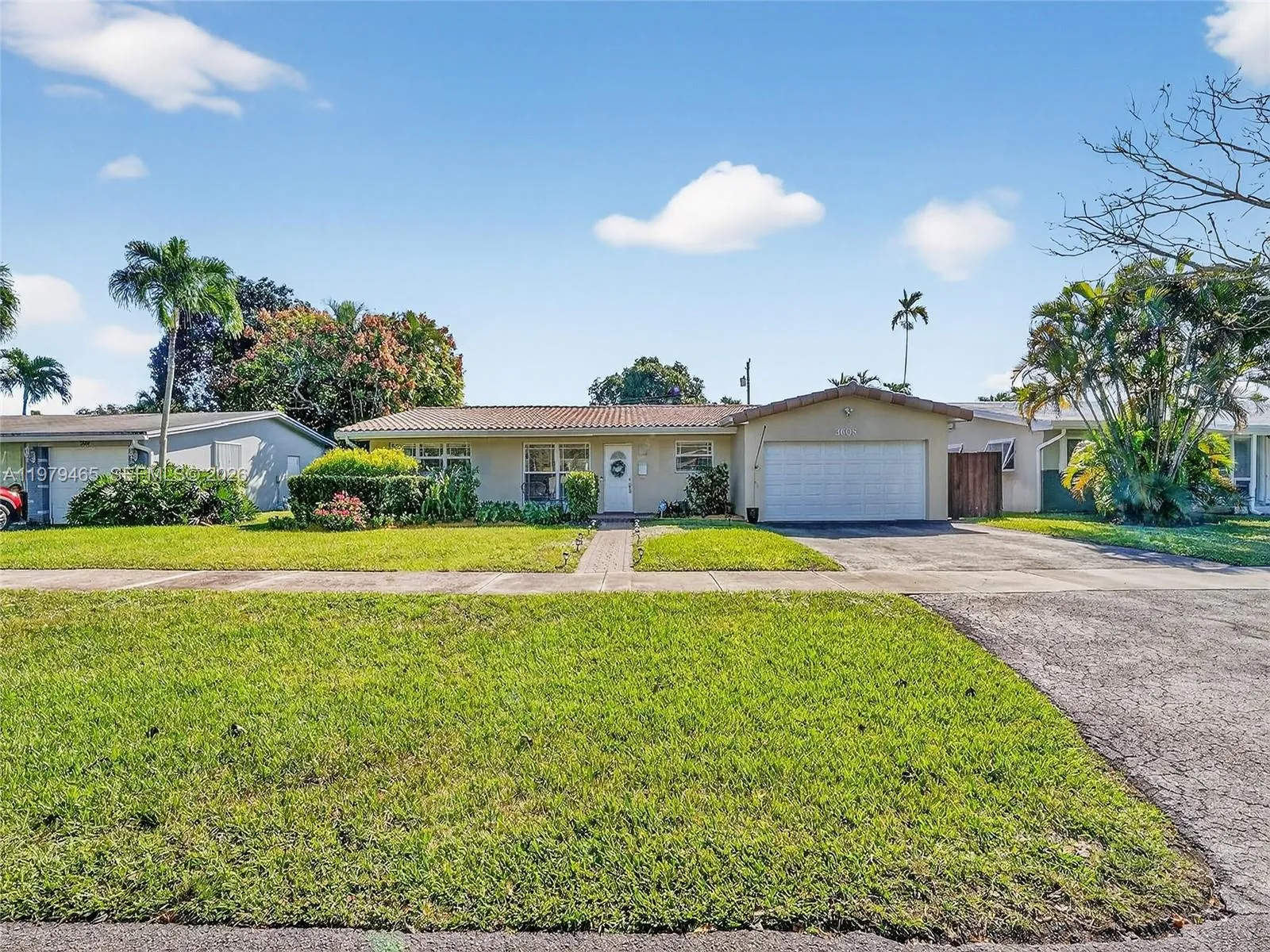 3608 Cleveland St, Hollywood, Florida 33021, Hollywood, Florida 33021, 3 Bedrooms Bedrooms, ,2 BathroomsBathrooms,Residential Lease,For Rent,3608 Cleveland St, Hollywood, Florida 33021,A11979465