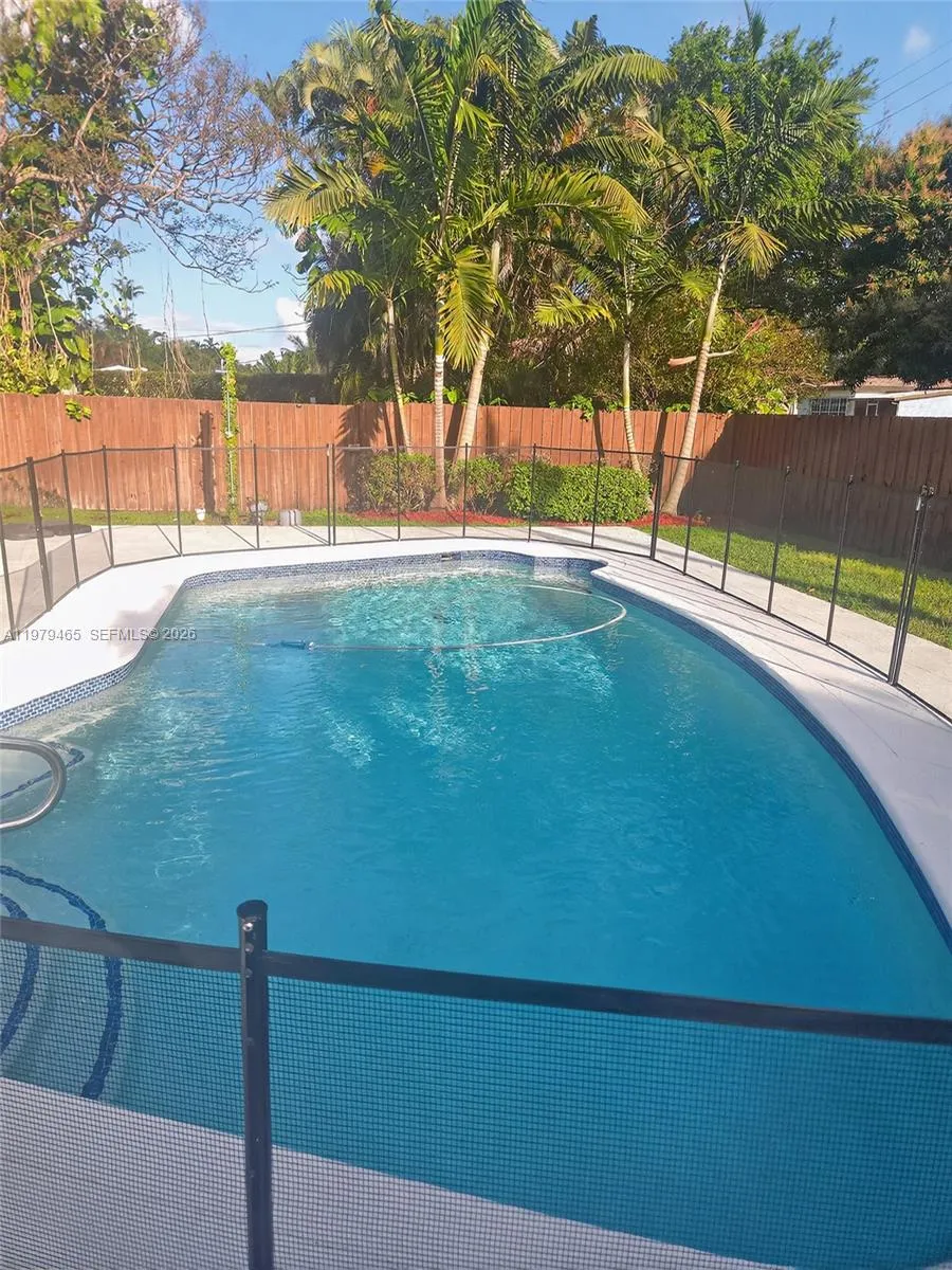 3608 Cleveland St, Hollywood, Florida 33021, Hollywood, Florida 33021, 3 Bedrooms Bedrooms, ,2 BathroomsBathrooms,Residential Lease,For Rent,3608 Cleveland St, Hollywood, Florida 33021,A11979465