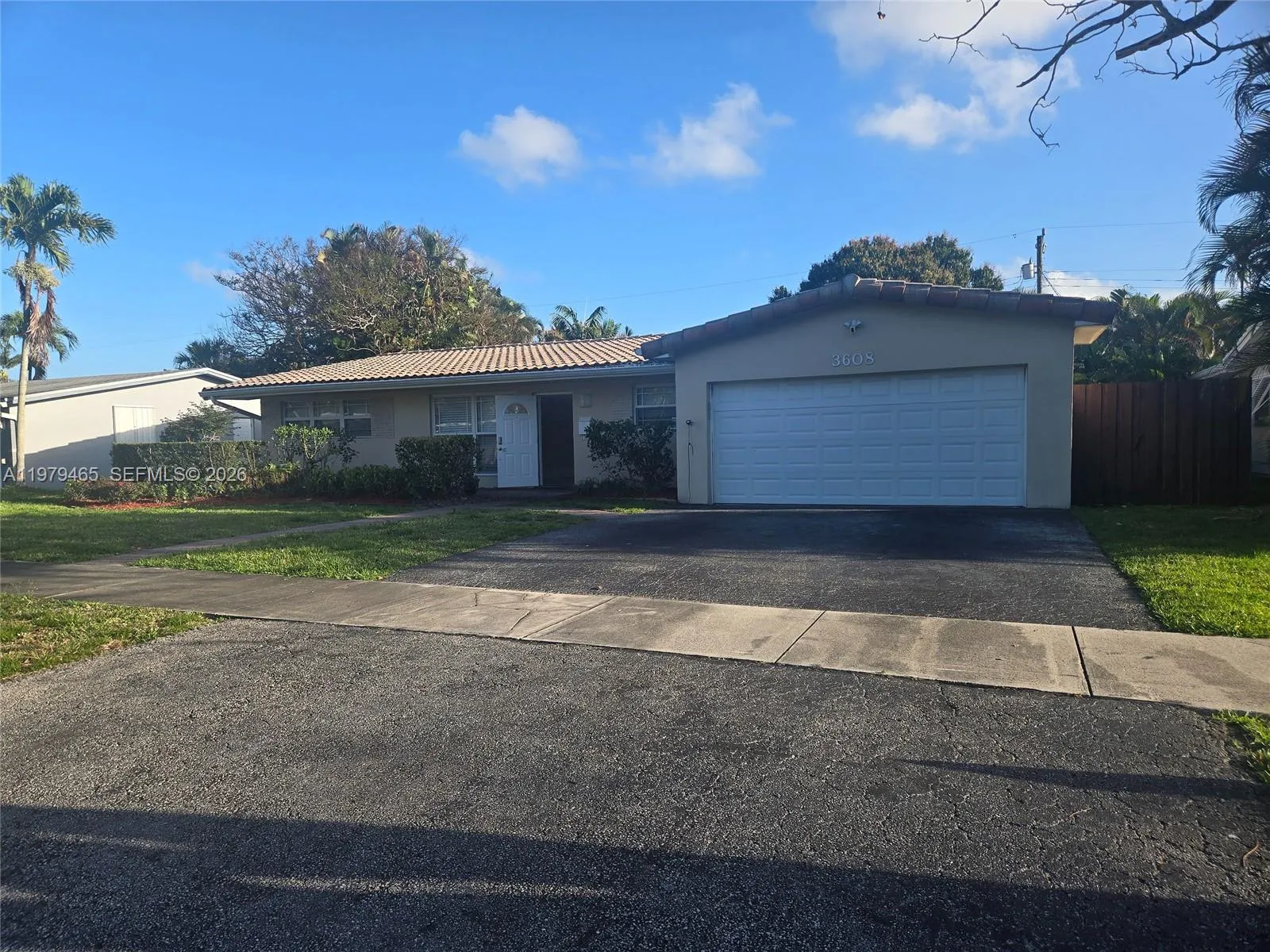 3608 Cleveland St, Hollywood, Florida 33021, Hollywood, Florida 33021, 3 Bedrooms Bedrooms, ,2 BathroomsBathrooms,Residential Lease,For Rent,3608 Cleveland St, Hollywood, Florida 33021,A11979465