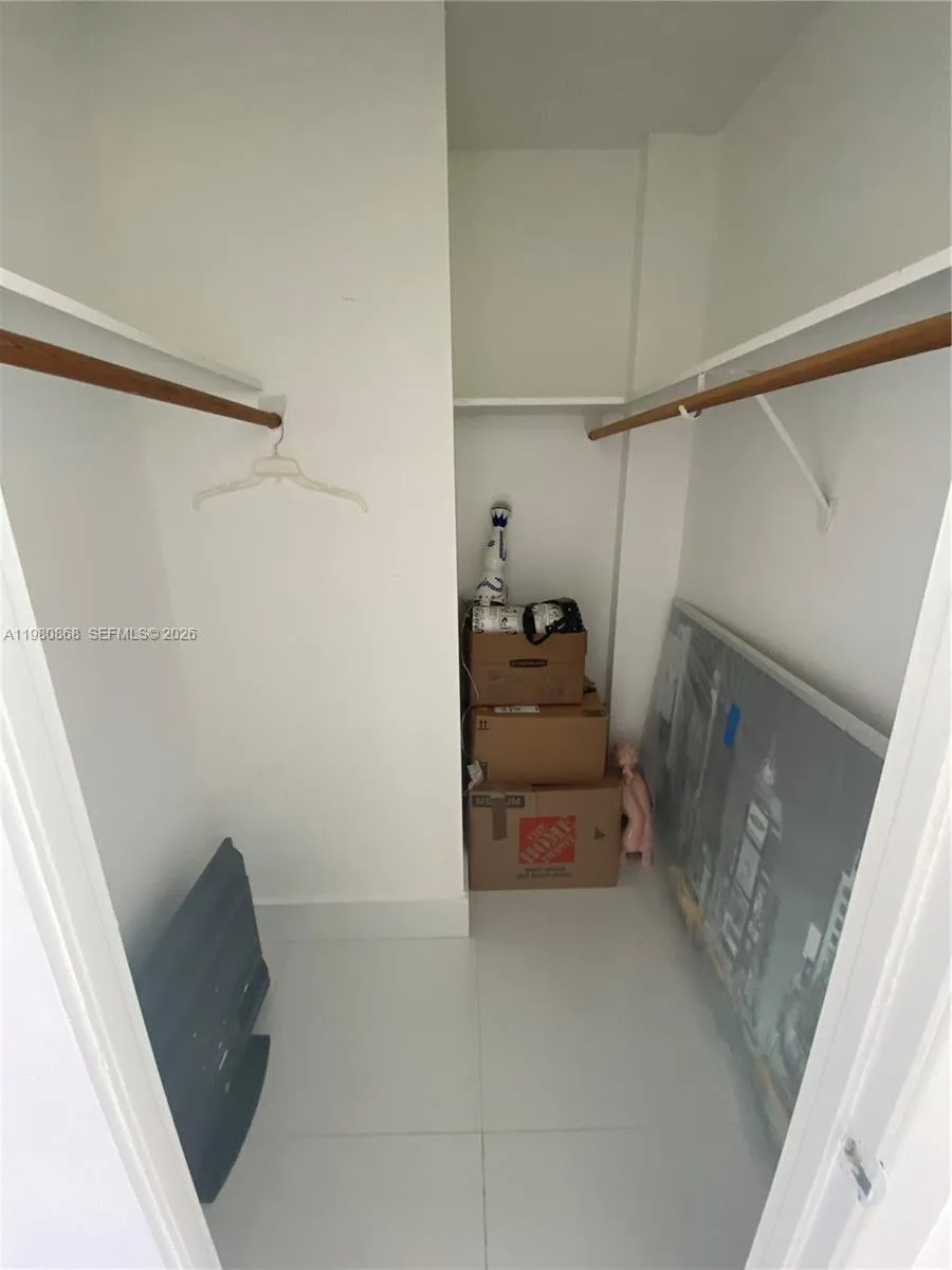 2780 Ne 183rd St 909, Aventura, Florida 33160, Aventura, Florida 33160, 2 Bedrooms Bedrooms, ,2 BathroomsBathrooms,Residential Lease,For Rent,2780 Ne 183rd St 909, Aventura, Florida 33160,A11980868