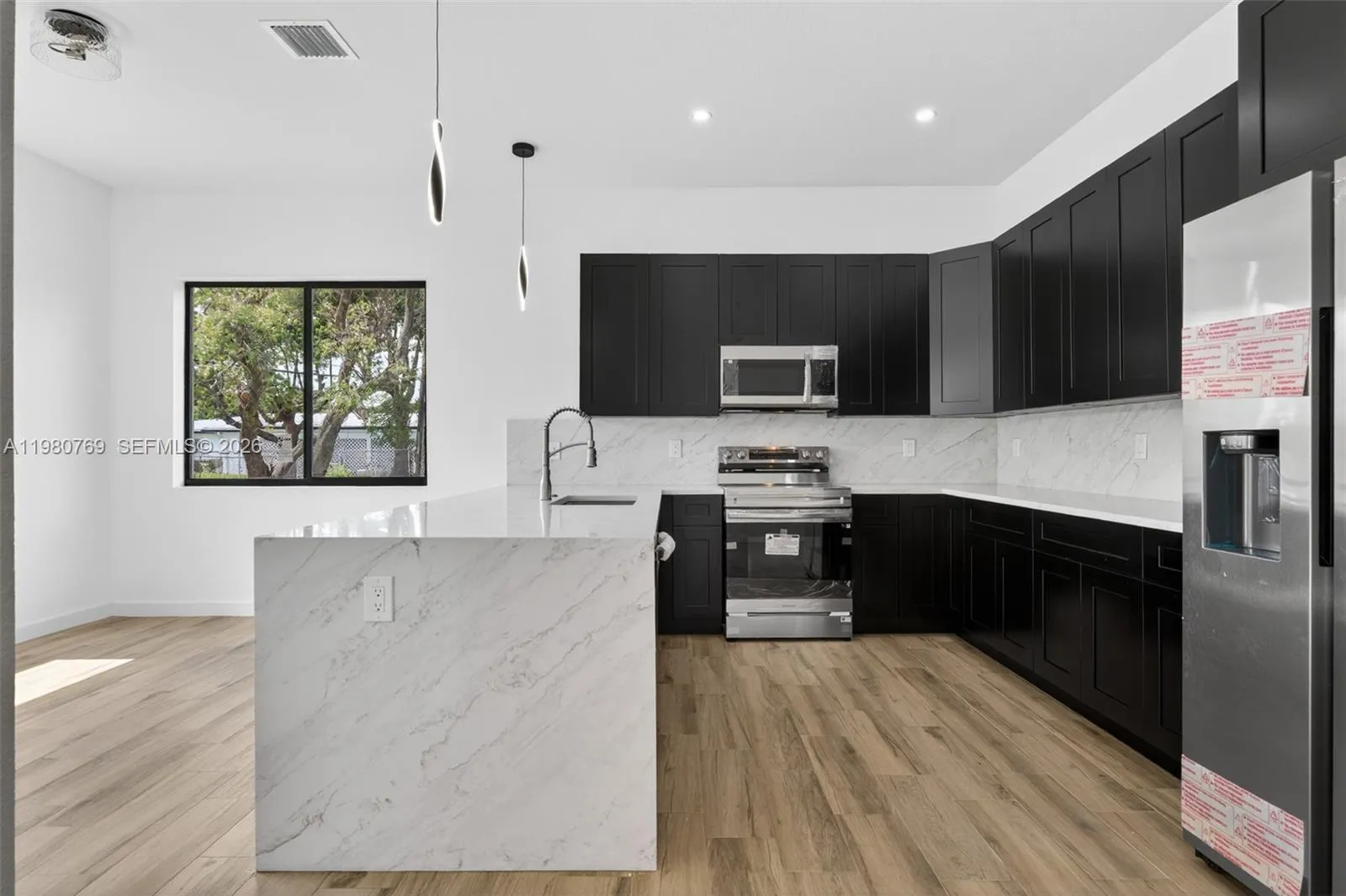 3040 Nw 24th St, Fort Lauderdale, Florida 33311, Fort Lauderdale, Florida 33311, 3 Bedrooms Bedrooms, ,2 BathroomsBathrooms,Residential,For Sale,3040 Nw 24th St, Fort Lauderdale, Florida 33311,A11980769