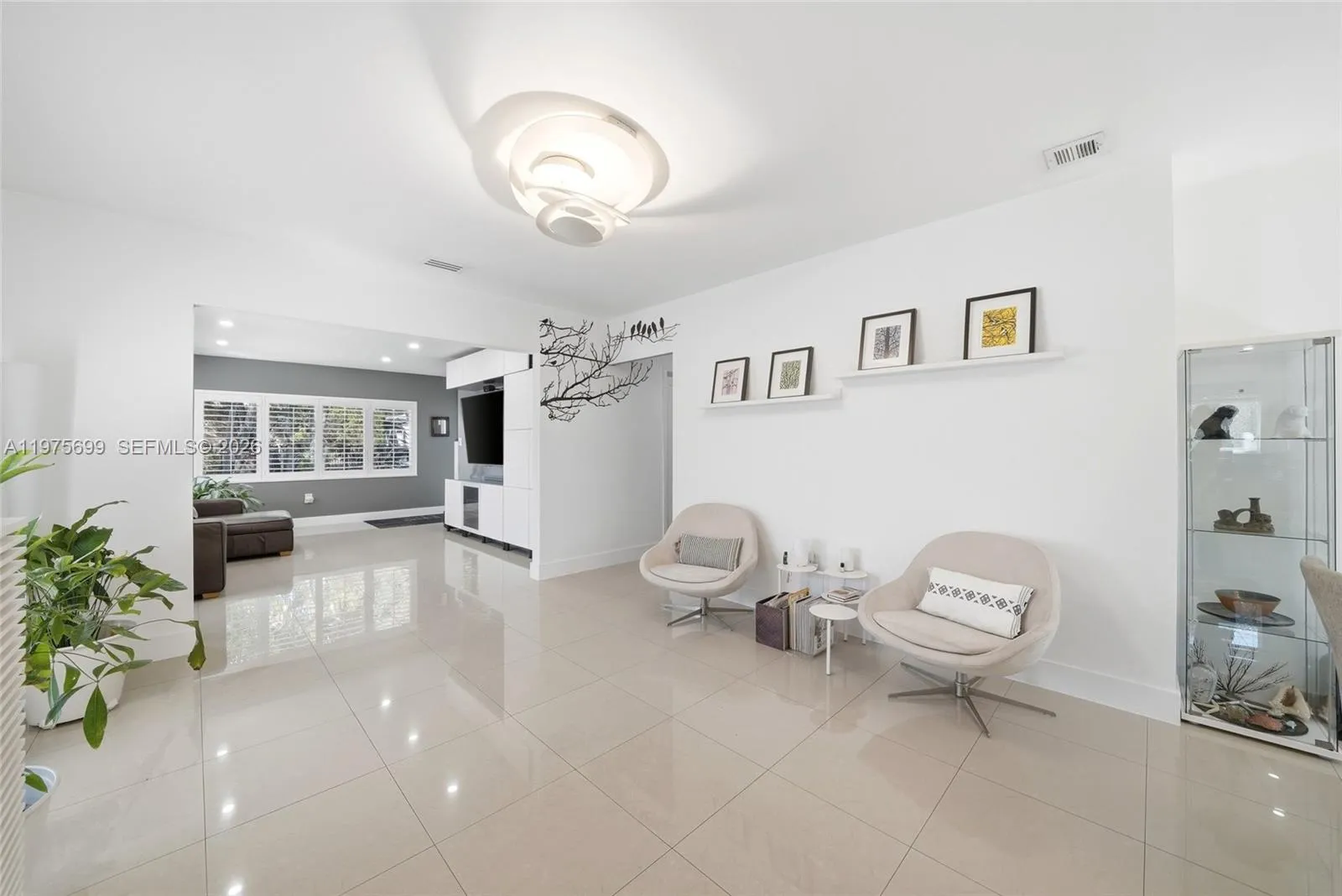 2190 Sw 20th St, Miami, Florida 33145, Miami, Florida 33145, 3 Bedrooms Bedrooms, ,2 BathroomsBathrooms,Residential,For Sale,2190 Sw 20th St, Miami, Florida 33145,A11975699