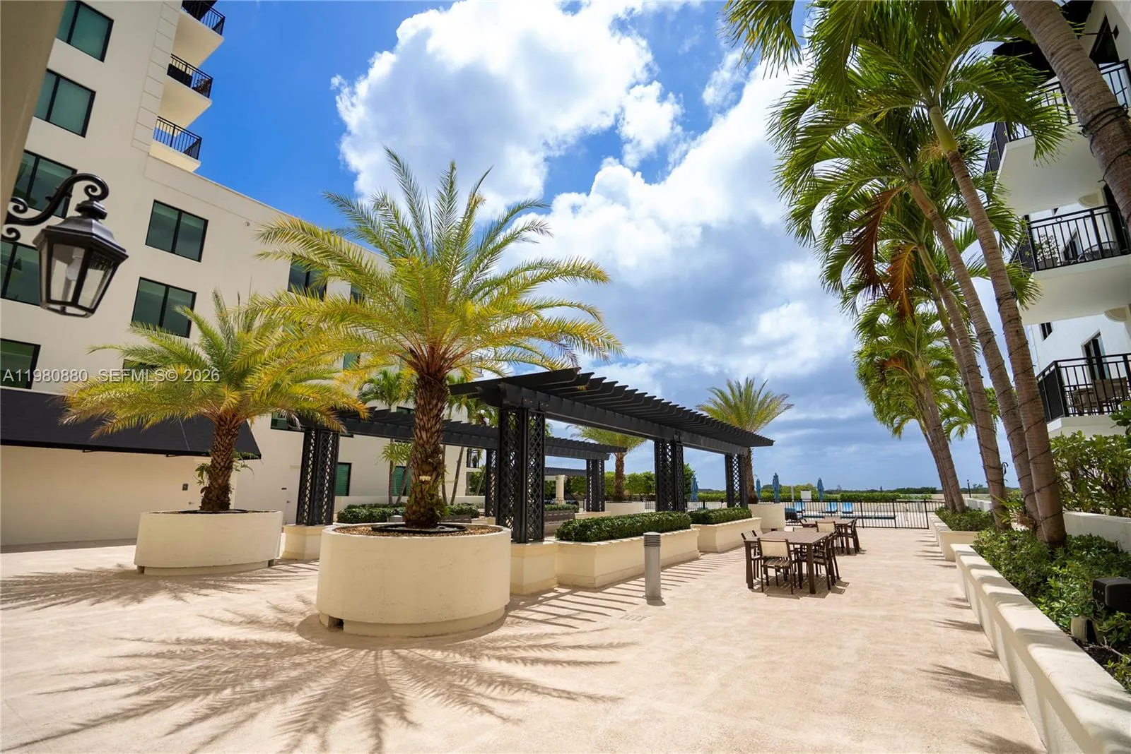 1300 Ponce De Leon Blvd 808, Coral Gables, Florida, Coral Gables, Florida 33134, 1 Bedroom Bedrooms, ,1 BathroomBathrooms,Residential Lease,For Rent,1300 Ponce De Leon Blvd 808, Coral Gables, Florida,A11980880