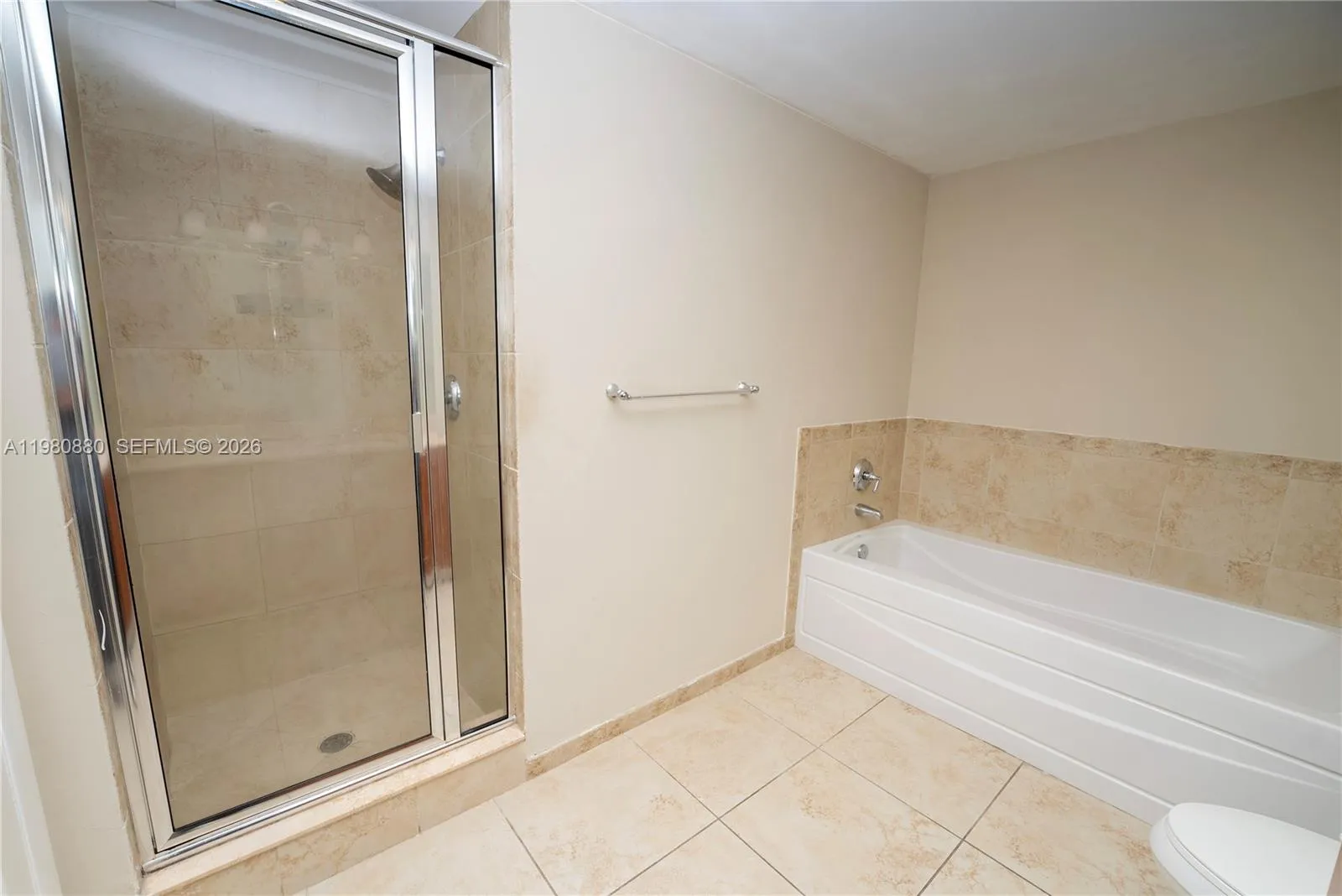 1300 Ponce De Leon Blvd 808, Coral Gables, Florida, Coral Gables, Florida 33134, 1 Bedroom Bedrooms, ,1 BathroomBathrooms,Residential Lease,For Rent,1300 Ponce De Leon Blvd 808, Coral Gables, Florida,A11980880