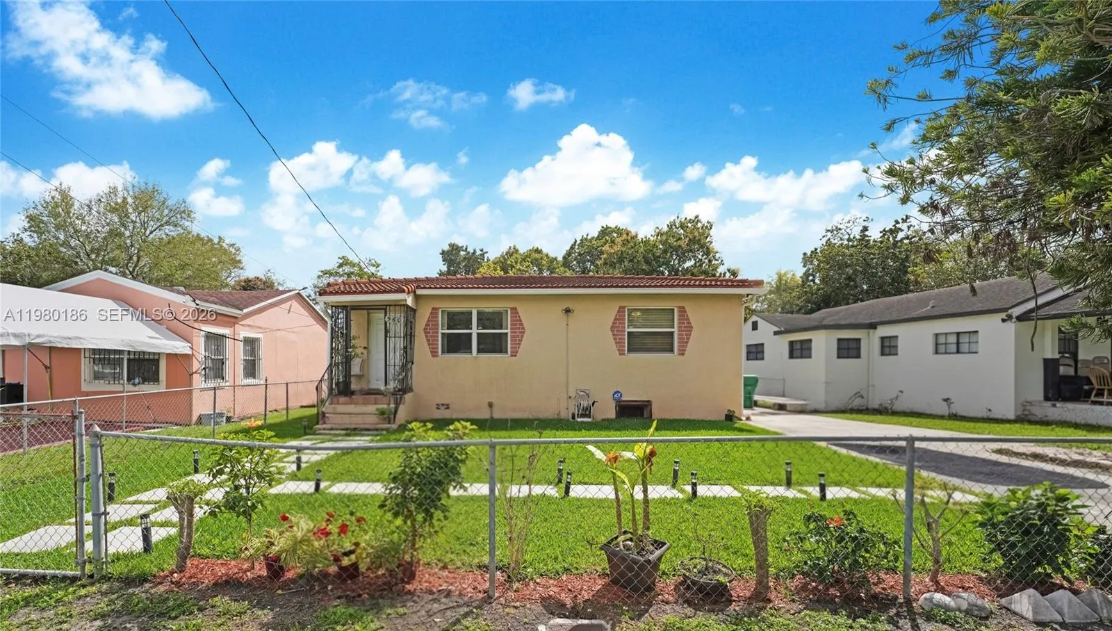 560 Nw 97th St, Miami, Florida 33150, Miami, Florida 33150, 2 Bedrooms Bedrooms, ,1 BathroomBathrooms,Residential,For Sale,560 Nw 97th St, Miami, Florida 33150,A11980186