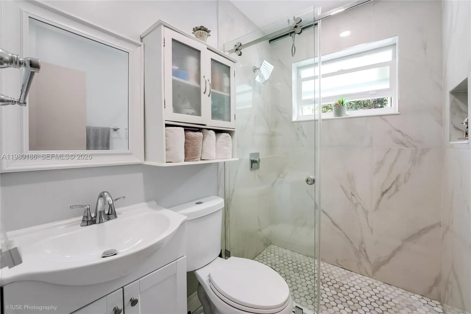560 Nw 97th St, Miami, Florida 33150, Miami, Florida 33150, 2 Bedrooms Bedrooms, ,1 BathroomBathrooms,Residential,For Sale,560 Nw 97th St, Miami, Florida 33150,A11980186