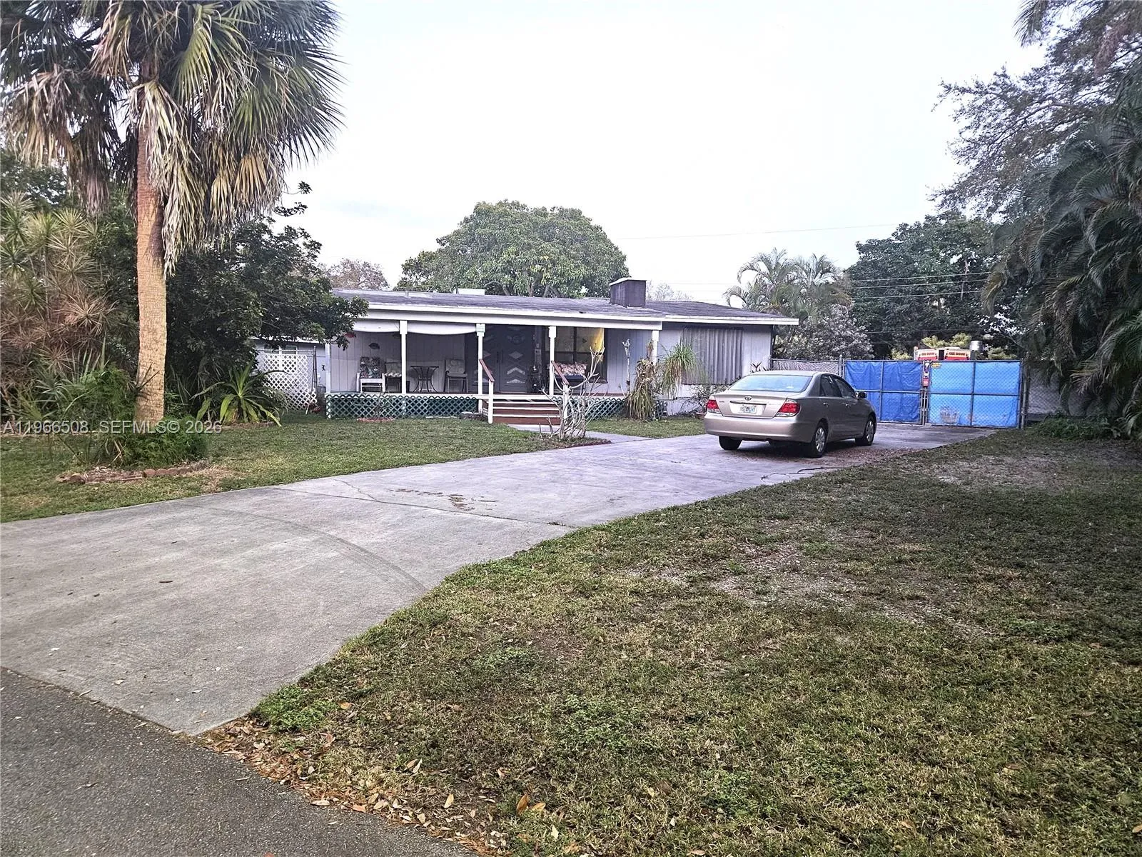 5096 Sw 28 Ter, Dania Beach, Florida 33312, Dania Beach, Florida 33312, 3 Bedrooms Bedrooms, ,2 BathroomsBathrooms,Residential,For Sale,5096 Sw 28 Ter, Dania Beach, Florida 33312,A11966508
